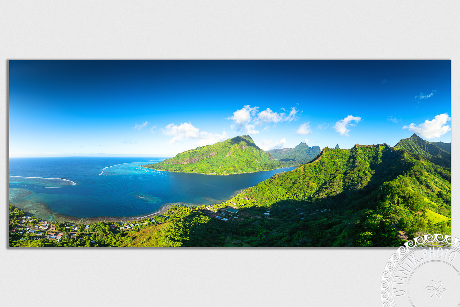 Montagne Magique Baie d'opunohu Moorea