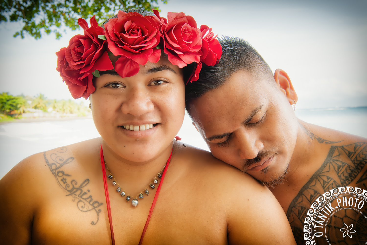 Portrait fine art de Vanina et Matahi pendant leur shooting famille à Tahiti en avril 2026